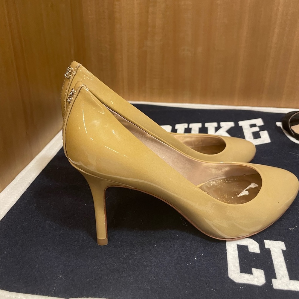 Coach nude heels 7.5